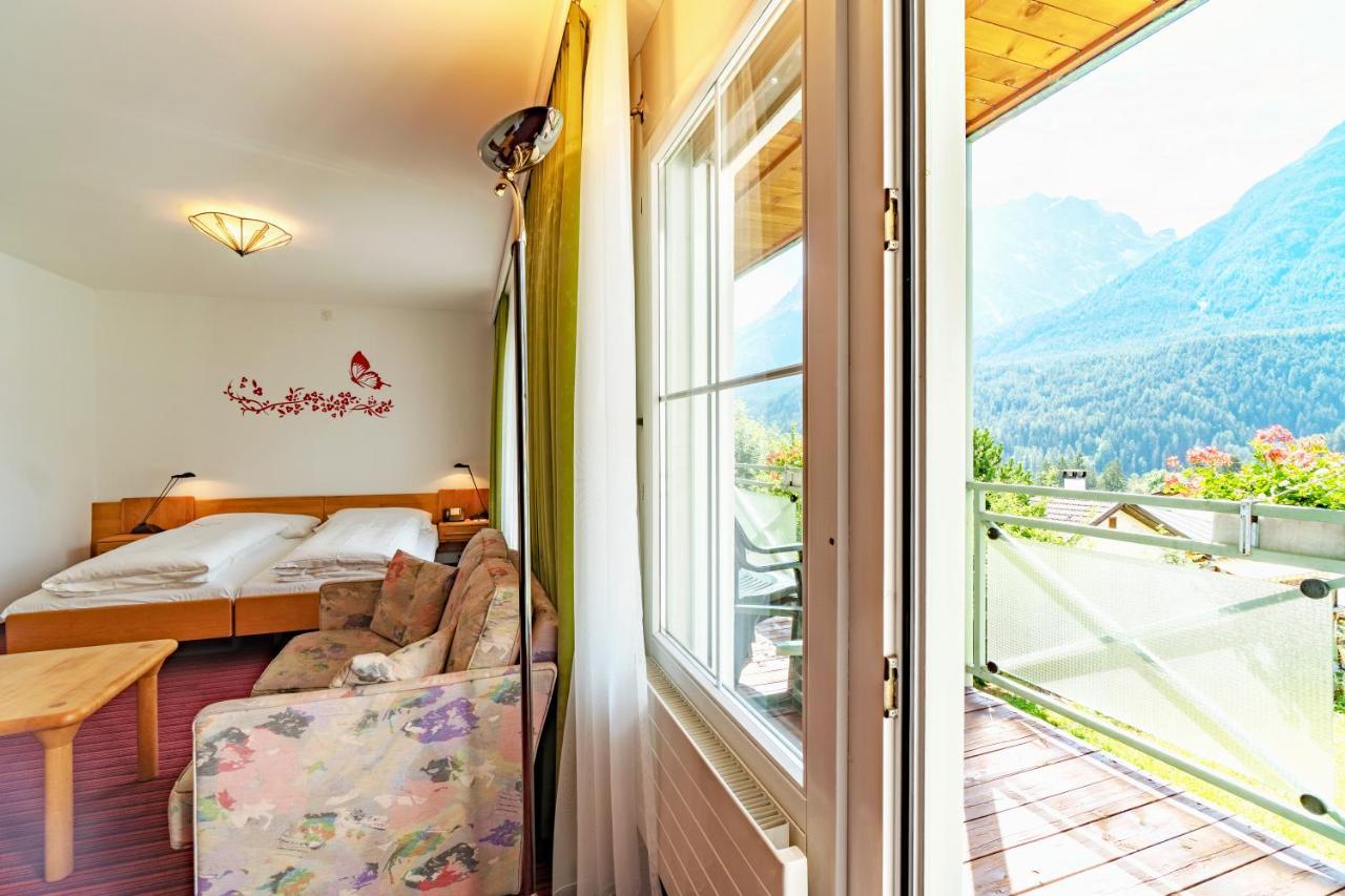 Typically Swiss Hotel Altana Scuol Exteriör bild